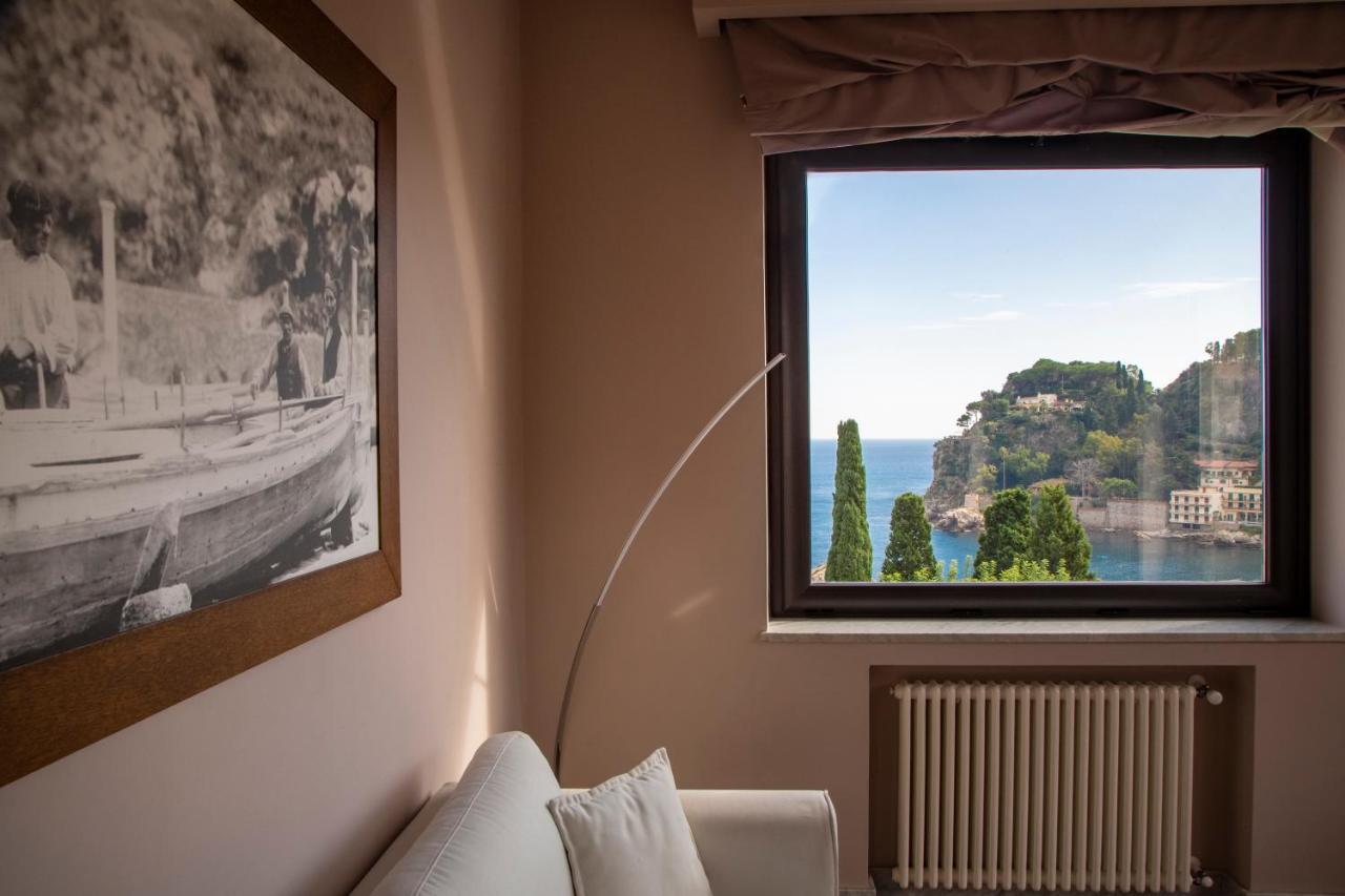 Fenetre Sur Le Blue Leilighet Taormina Eksteriør bilde
